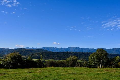 Photo of property in 6 Arapito Road, Karamea, 7893