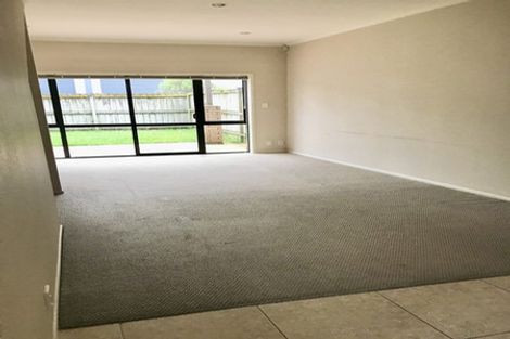 Photo of property in 70 Skip Lane, East Tamaki, Auckland, 2013