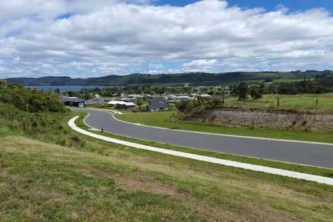 Photo of property in 22 Kittyhawk Drive, Kinloch, Taupo, 3377