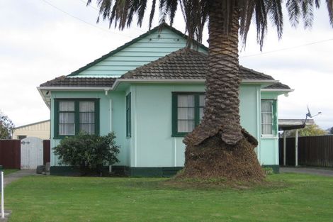 Photo of property in 1 Shepherd Grove, Taita, Lower Hutt, 5011