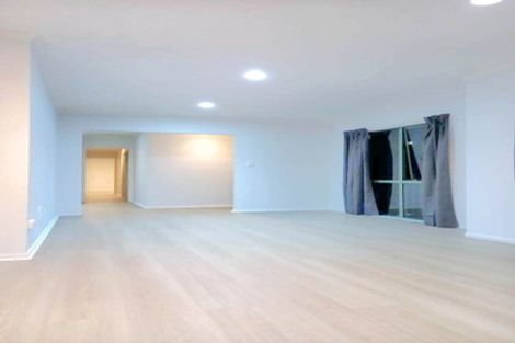 Photo of property in 14 Ruze Vida Drive, Massey, Auckland, 0614