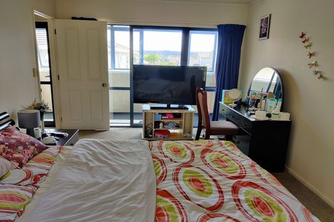 Photo of property in 14 Butia Avenue, Henderson, Auckland, 0612