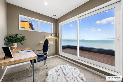 Photo of property in 4 Seawind Way, Hobsonville, Auckland, 0616