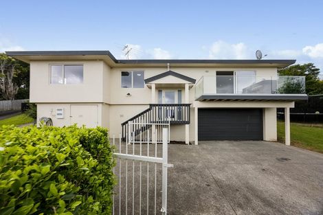 Photo of property in 22 Whangaparaoa Road, Red Beach, 0932