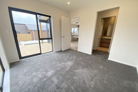Photo of property in 59 Horokaka Street, Massey, Auckland, 0614