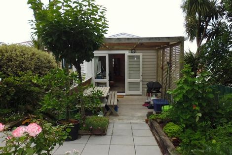 Photo of property in 8 Watson Street, Te Aro, Wellington, 6011