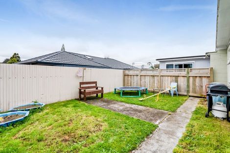Photo of property in 33a Maire Street, Inglewood, 4330