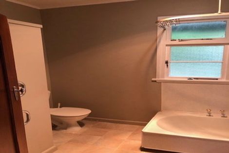 Photo of property in 165 Victoria Avenue, Hokowhitu, Palmerston North, 4410