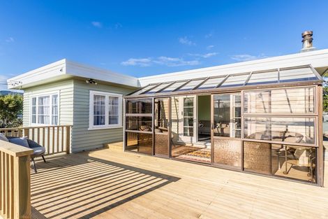 Photo of property in 15 Kaka Road, Raumati Beach, Paraparaumu, 5032