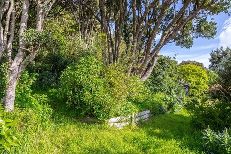 Photo of property in 72 Lake Ferry Road, Lake Ferry, Featherston, 5772