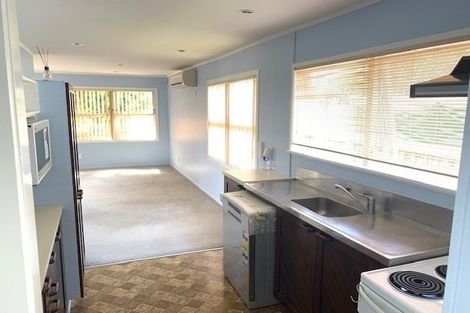 Photo of property in 25 Tamahere Drive, Glenfield, Auckland, 0629