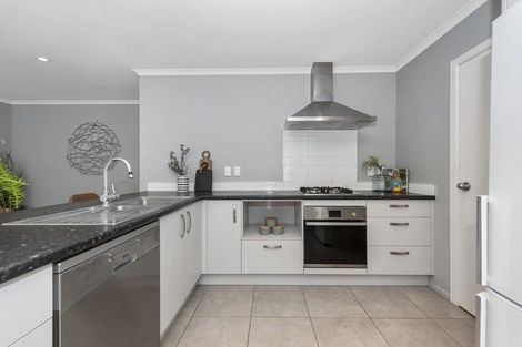 Photo of property in 2 Hatfield Way, Huntington, Hamilton, 3210