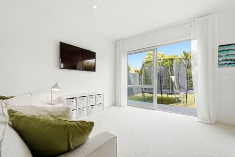 Photo of property in 19 Harakeke Road, Hobsonville, Auckland, 0616
