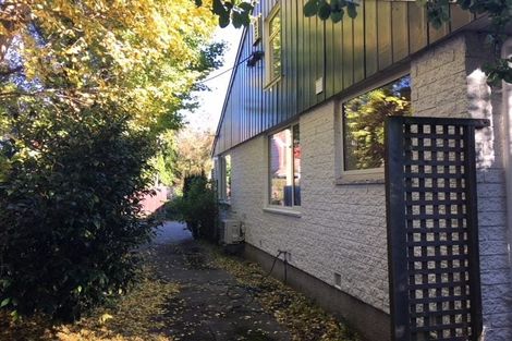 Photo of property in 2/8a Elmwood Road, Strowan, Christchurch, 8052