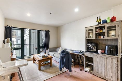 Photo of property in Courtenay Apartments, 307/120 Courtenay Place, Te Aro, Wellington, 6011