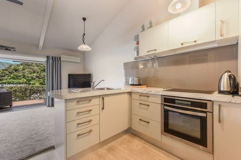 Photo of property in 4t Rutland Street, Picton, 7220