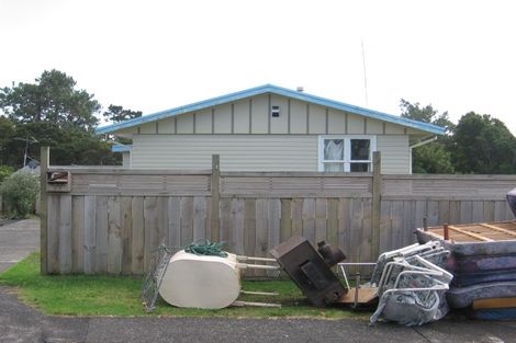 Photo of property in 37 Nile Road, Kelston, Auckland, 0602