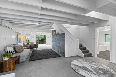 Photo of property in 41 Taioma Crescent, Te Atatu Peninsula, Auckland, 0610