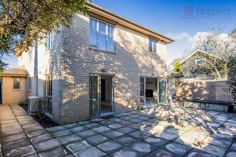 Photo of property in 29 Straven Road, Riccarton, Christchurch, 8011