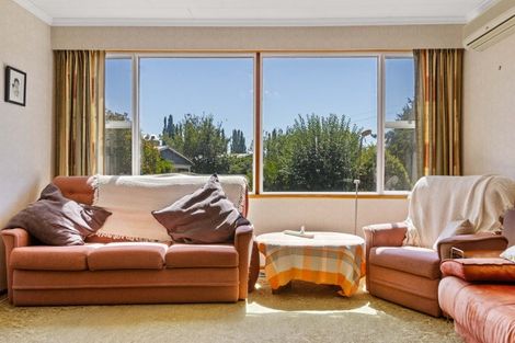 Photo of property in 6 Cambridge Road, Patearoa, 9398