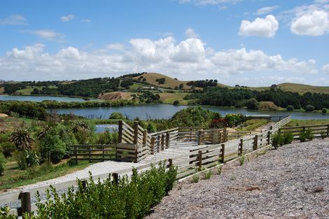 Photo of property in 66 Manu Drive, Kaiwaka, 0573