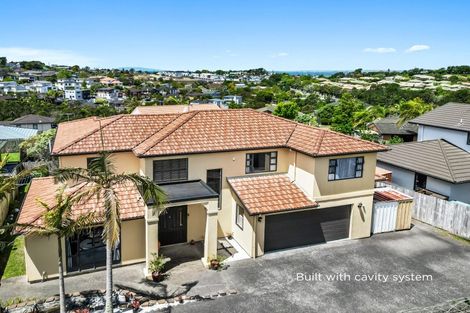 Photo of property in 11 Mackwell Road, Fairview Heights, Auckland, 0632