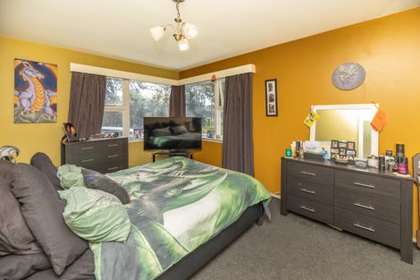 Photo of property in 11 Masham Road, Broomfield, Christchurch, 8042