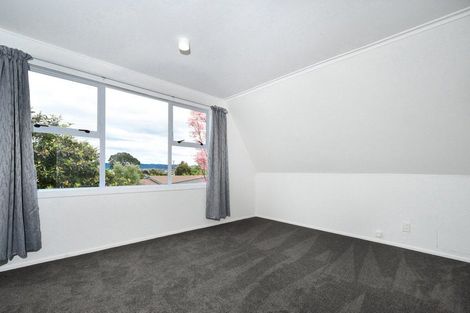 Photo of property in 1 River Road, Te Atatu Peninsula, Auckland, 0610