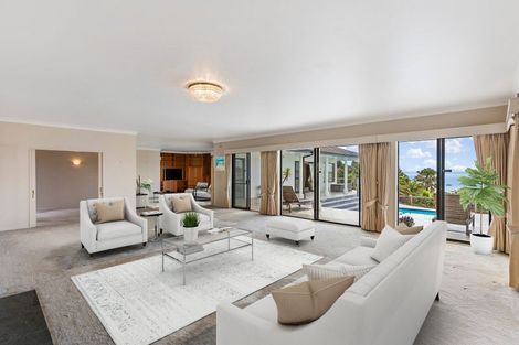 Photo of property in 220 Sandspit Road, Shelly Park, Auckland, 2014