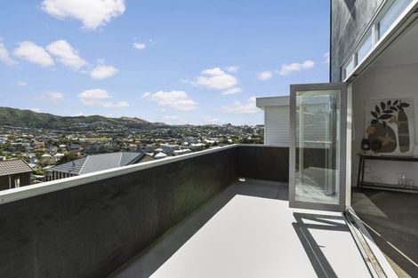 Photo of property in 67 Sheridan Terrace, Johnsonville, Wellington, 6037