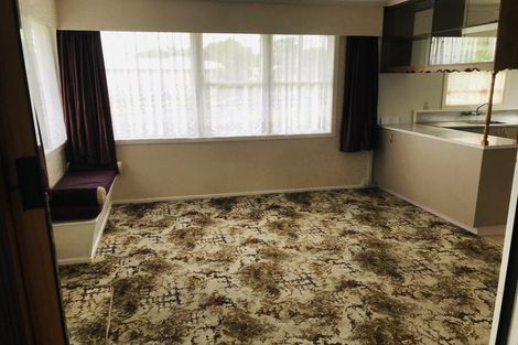 Photo of property in 42 Mcfarlane Street, Oakura, 4314