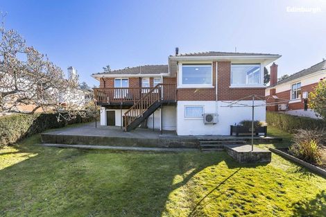 Photo of property in 7 Ettrick Street, Glenross, Dunedin, 9011