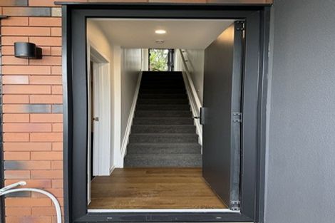 Photo of property in 16 Te Puketoka Lane, Mangere, Auckland, 2022