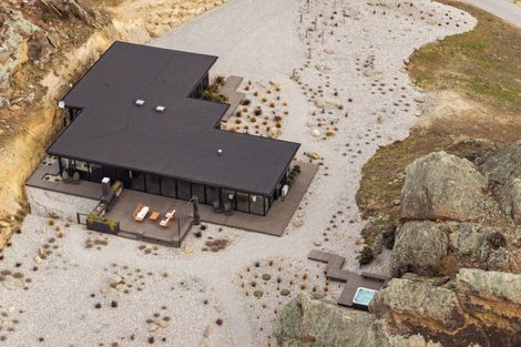 Photo of property in 674c Tarras - Cromwell Road, Northburn, Cromwell, 9383