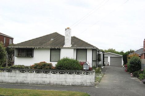 Photo of property in 5 Oakdale Street Avonhead Christchurch City