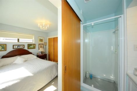 Photo of property in 2/88 Abberley Crescent, St Albans, Christchurch, 8014