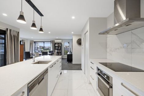 Photo of property in 1 Paiawa Way, Pyes Pa, Tauranga, 3110