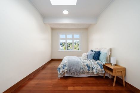 Photo of property in 9 Wavell Street, Karori, Wellington, 6012