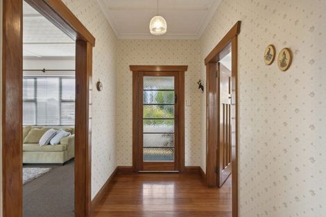 Photo of property in 20 Cameron Street, New Plymouth, 4310