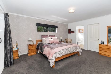 Photo of property in 104 Ayrshire Drive, Grandview Heights, Hamilton, 3200