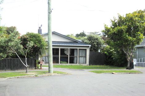 Photo of property in 14 Cromer Place, New Brighton, Christchurch, 8062
