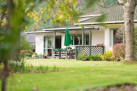 Photo of property in 29 Cranbrook Grove, Waikanae, 5036