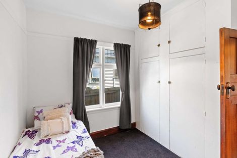 Photo of property in 130 Somerfield Street, Somerfield, Christchurch, 8024