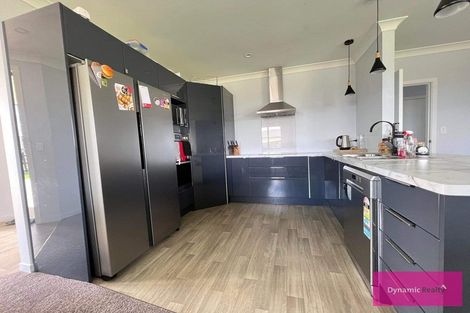 Photo of property in 15 George Street, Bulls, 4818