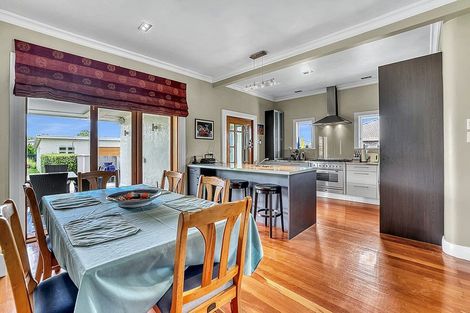 Photo of property in 175 Victoria Street, Cambridge, 3434