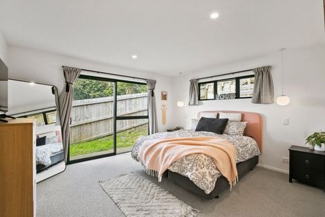 Photo of property in 100 Carthew Street, Okato, 4335