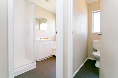 Photo of property in 27 Kiddle Drive, Hilltop, Taupo, 3330