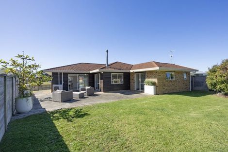 Photo of property in 19 Merlot Heights, Huapai, Kumeu, 0810