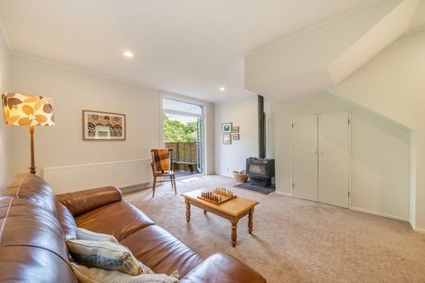 Photo of property in 39 Kotari Road, Days Bay, Lower Hutt, 5013