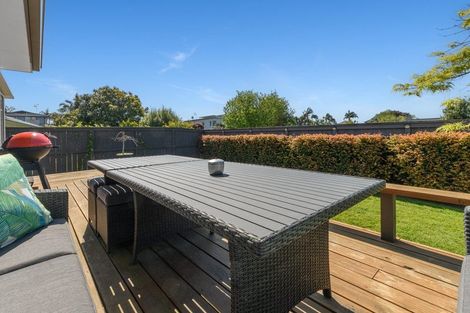 Photo of property in 117b Ngatai Road, Otumoetai, Tauranga, 3110